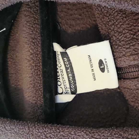 Columbia - Picture 2 of 2